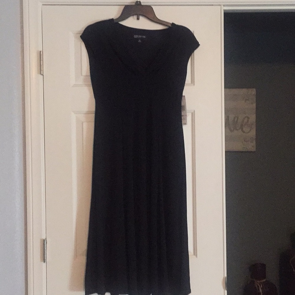 Black dress below the knee